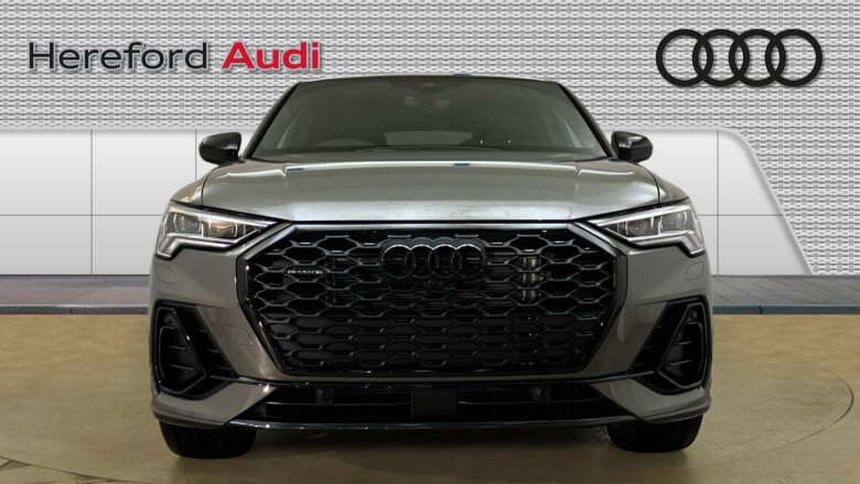 Audi Q3 40 TFSI Quattro Black Ed 5dr S Tronic [Tech Pack] Petrol Estate